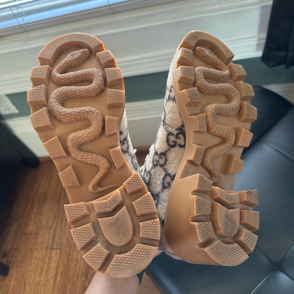 Authentic Gucci wool ankle boots - Picture 11 of 11